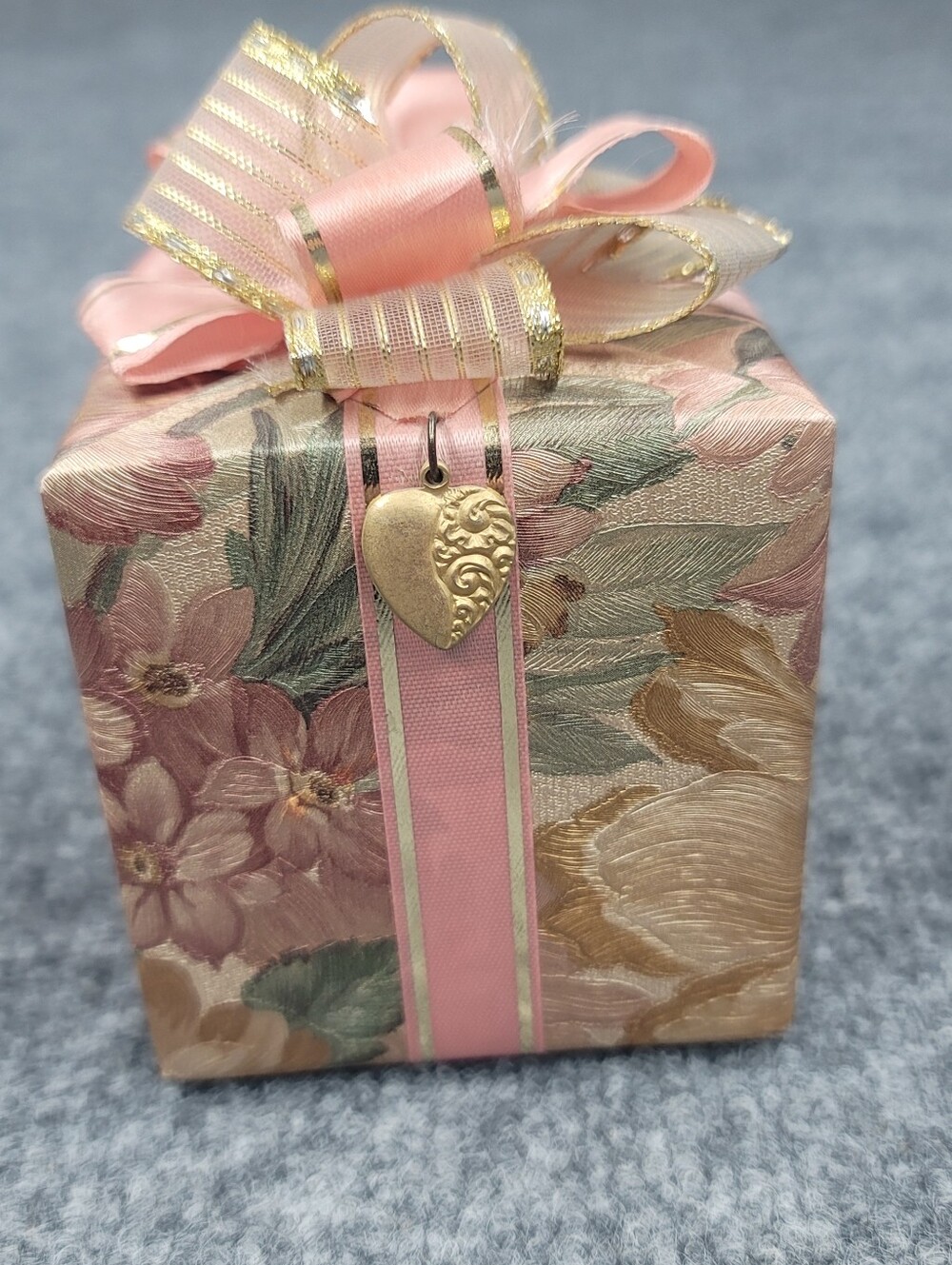 Vintage Pretti Pak Music Box Wrapped Package Song  "Through The Years"